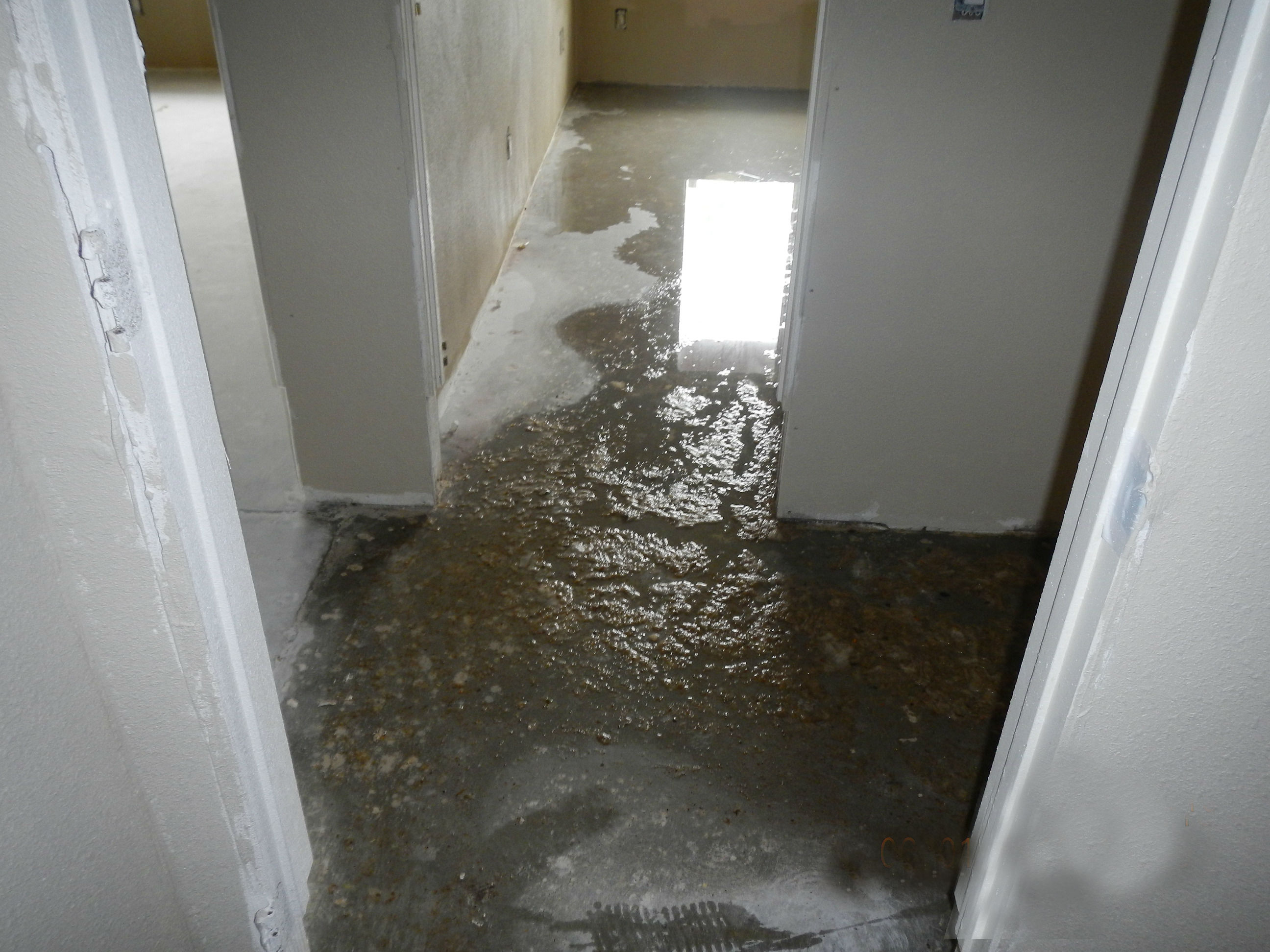 water damage abatemnt and structural drying San Diego CA